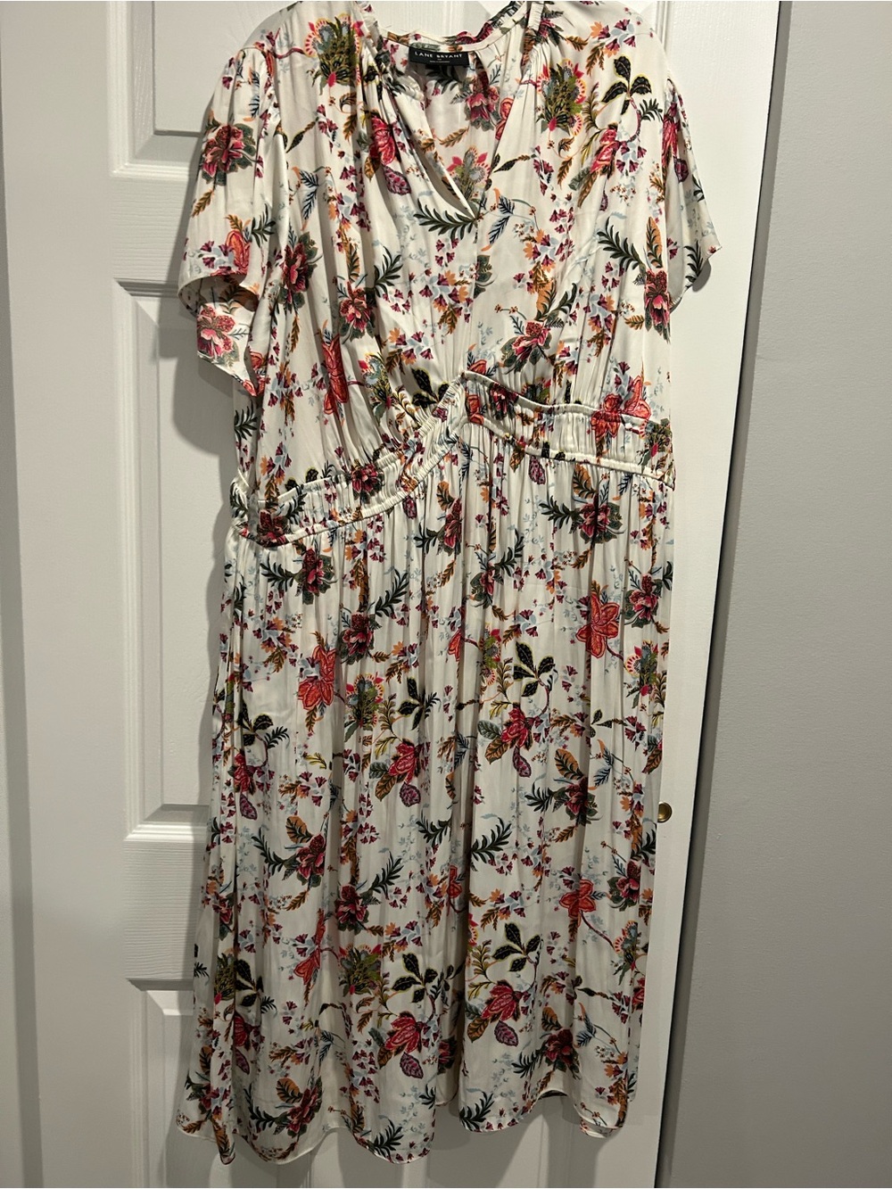 Plus Floral V-Neck Midi Dress - White with Pink & Green Floral